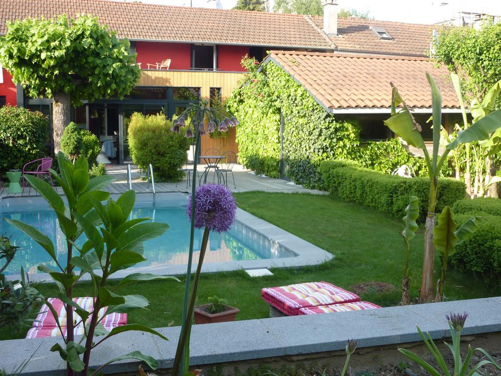 Chambre D'Hotes "Riad Des Baudieres" 부르앙브레스 외부 사진