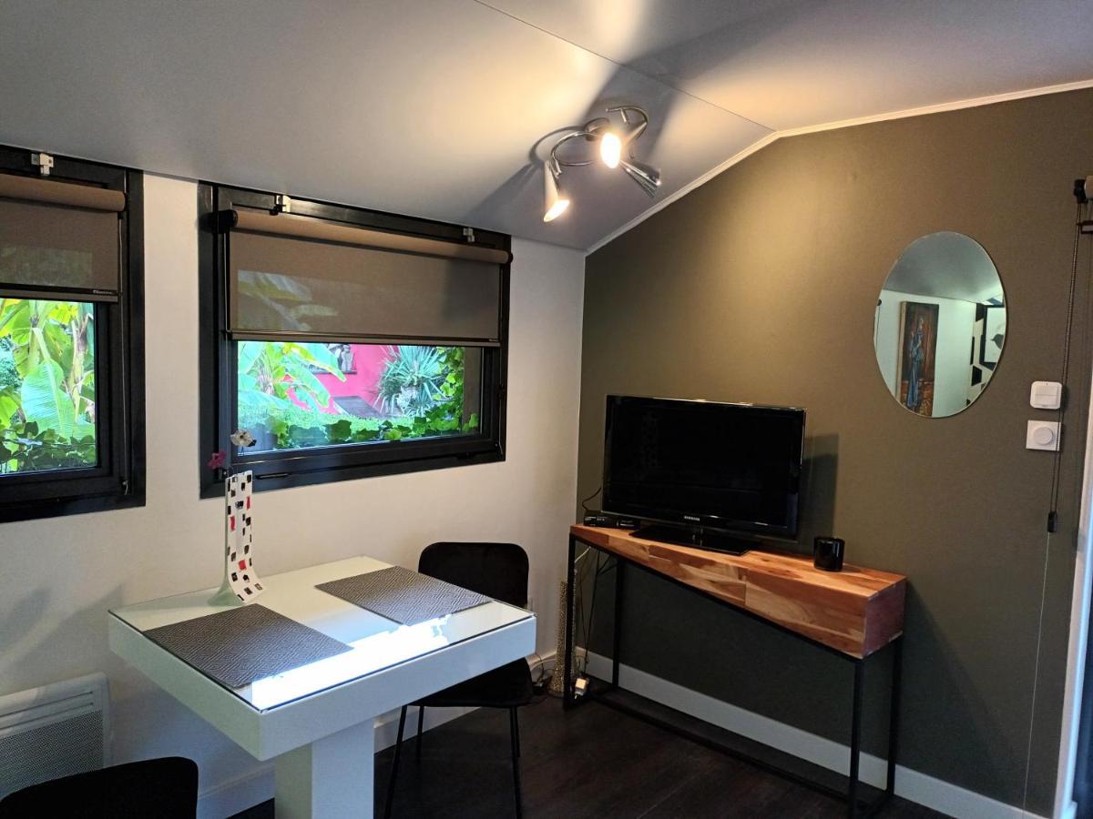 Chambre D'Hotes "Riad Des Baudieres" 부르앙브레스 외부 사진